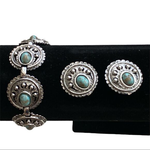 Vintage SARAH COVENTRY Silver-Tone Turquoise Bracelet and Clip-On Earring’s - Picture 1 of 7